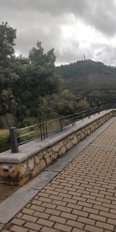 Apartamentos Hoz Del Huecar Κουένκα Δωμάτιο φωτογραφία